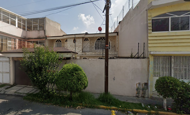 (IA) Casa en Rodolfo Soto Cordero, Morelos I Secc., Toluca,