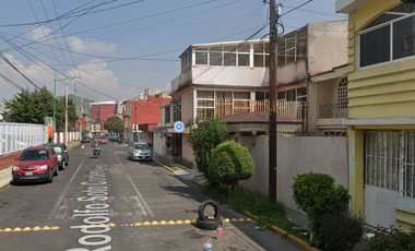 (IA) Casa en Rodolfo Soto Cordero, Morelos I Secc., Toluca,