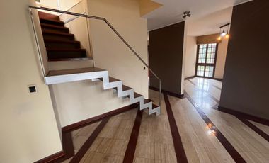 VENTA | DUPLEX | SURCO | 2 TERRAZAS | 1 BALCÓN | 3 DORMITORIOS | 2 COCHERAS | 1 DEPÓSITO