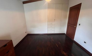 VENTA | DUPLEX | SURCO | 2 TERRAZAS | 1 BALCÓN | 3 DORMITORIOS | 2 COCHERAS | 1 DEPÓSITO
