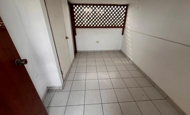 VENTA | DUPLEX | SURCO | 2 TERRAZAS | 1 BALCÓN | 3 DORMITORIOS | 2 COCHERAS | 1 DEPÓSITO