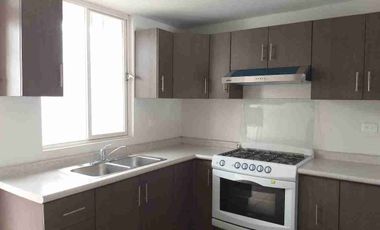 Rento casa en Riberas de Linda Vista