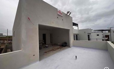 MODERNA Y AMPLIA CASA DE 4 RECAMARAS EN VENTA