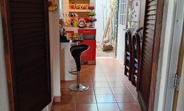 Casa con terreno excedente en Coto Privado