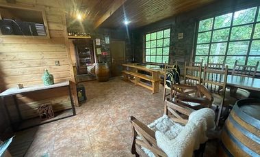 Venta hermosa parcela con casa, sector Coihues, Puerto Varas.