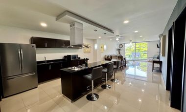 Departamento amueblado en renta en Fluvial Vallarta,  2 recamaras + alberca