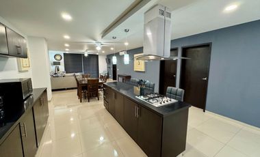 Departamento amueblado en renta en Fluvial Vallarta,  2 recamaras + alberca