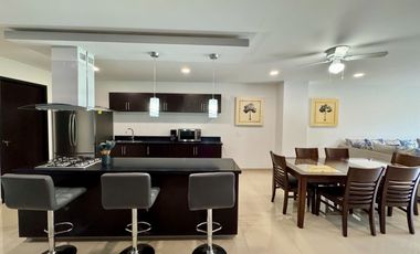 Departamento amueblado en renta en Fluvial Vallarta,  2 recamaras + alberca