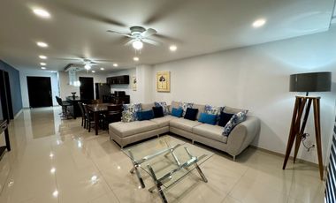 Departamento amueblado en renta en Fluvial Vallarta,  2 recamaras + alberca