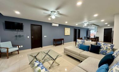 Departamento amueblado en renta en Fluvial Vallarta,  2 recamaras + alberca