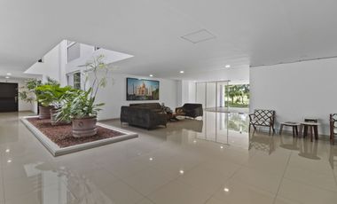 Departamento amueblado en renta en Fluvial Vallarta,  2 recamaras + alberca