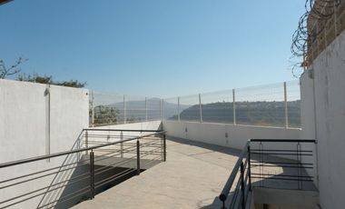 TERRAZA CON VISTA A LA BARRANCA  O TERRENO PARA EVENTOS EN VENTA EN LOMAS DEL REFUGIO