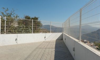 TERRAZA CON VISTA A LA BARRANCA  O TERRENO PARA EVENTOS EN VENTA EN LOMAS DEL REFUGIO