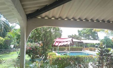 VENTA CASA DE CAMPO A 50 MINUTOS DESDE VILLAO VIA A  PUERTO LÓPEZ