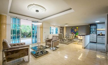 Amoblada ESPECTACULAR Casa 3 niveles AMSTERDAM PLAZA