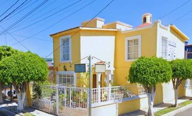 Se vende casa en Santiago de Querétaro
