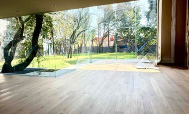 Residencia en VENTA en condominio con seguridad