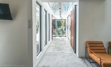CASA EN VENTA CON RECÁMARAS EN PLANTA BAJA Y AMPLIO JARDÍN EN CALZADA ZAVALETA