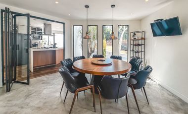 CASA EN VENTA CON RECÁMARAS EN PLANTA BAJA Y AMPLIO JARDÍN EN CALZADA ZAVALETA