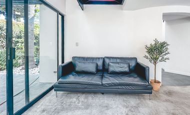 CASA EN VENTA CON RECÁMARAS EN PLANTA BAJA Y AMPLIO JARDÍN EN CALZADA ZAVALETA