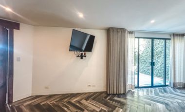 CASA EN VENTA CON RECÁMARAS EN PLANTA BAJA Y AMPLIO JARDÍN EN CALZADA ZAVALETA