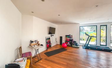 CASA EN VENTA CON RECÁMARAS EN PLANTA BAJA Y AMPLIO JARDÍN EN CALZADA ZAVALETA