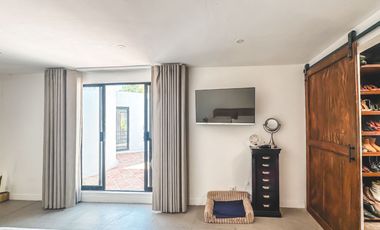 CASA EN VENTA CON RECÁMARAS EN PLANTA BAJA Y AMPLIO JARDÍN EN CALZADA ZAVALETA