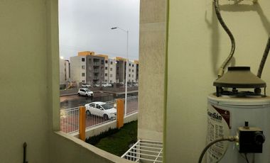 Rento lindo departamento en Villas del Refugio en esquina $6,500 La pradera, Queretaro