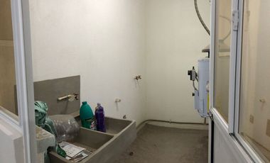 Rento lindo departamento en Villas del Refugio en esquina $6,500 La pradera, Queretaro