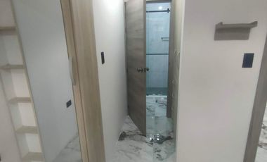 Alquilo departamento de 3 dormitorios en primer piso en Urb. Las Garzas