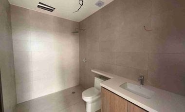 Venta de Suite en Urb. Ciudad Colon al Norte de Guayaquil