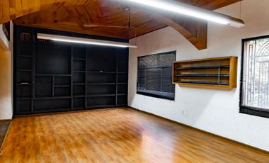 Oficinas flaxibles por Piso (300 M²) o Edificio Completo (1,200) – Contrato Flexible