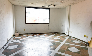 Oficinas flaxibles por Piso (300 M²) o Edificio Completo (1,200) – Contrato Flexible