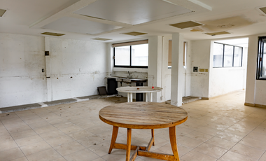 Oficinas flaxibles por Piso (300 M²) o Edificio Completo (1,200) – Contrato Flexible