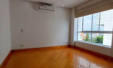 Arriendo Apartamento Oeste de Cali, B. Sta. Monica Alta