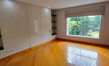 Arriendo Apartamento Oeste de Cali, B. Sta. Monica Alta