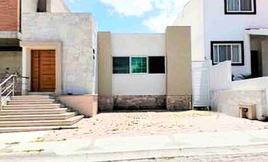 CASA RENTA CUMBRES DEL CIMATARIO QRO