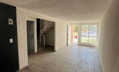 Casa en Venta: Jardin del Universo 37, Hacienda del Jardín, Santiago Teyahualco SOLO RECURSOS PROPIOS
