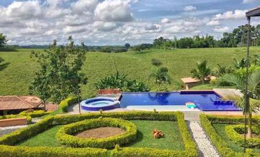 Vendo en el eje cafetero para Ecohotel o proyecto turístico  en Ulloa