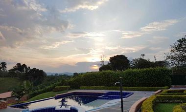 Vendo en el eje cafetero para Ecohotel o proyecto turístico  en Ulloa