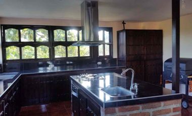 Vendo en el eje cafetero para Ecohotel o proyecto turístico  en Ulloa