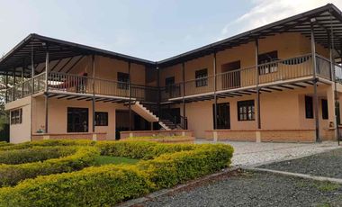 Vendo en el eje cafetero para Ecohotel o proyecto turístico  en Ulloa