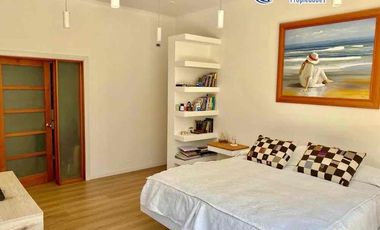 EN VENTA CASA EN PARCELA ESTILO MEDITERRÁNEO - CONDOMINIO PRIVADO