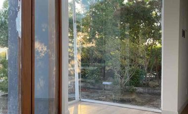 EN VENTA CASA EN PARCELA ESTILO MEDITERRÁNEO - CONDOMINIO PRIVADO