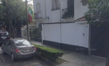 Casa En Remate Bancario En Manuel López Cotilla. Del Valle Centro Benito Juarez CDMX