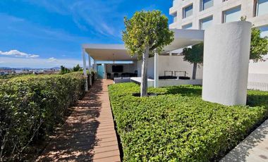 Penthouse Exclusivo en venta, La Vista Country Club, Terraza y Jardín Privado