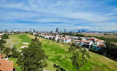 Penthouse Exclusivo en venta, La Vista Country Club, Terraza y Jardín Privado