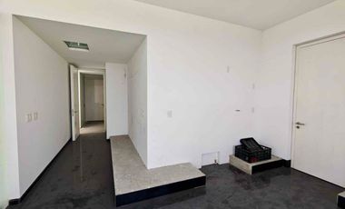 Penthouse Exclusivo en venta, La Vista Country Club, Terraza y Jardín Privado