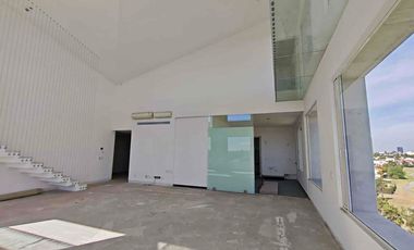 Penthouse Exclusivo en venta, La Vista Country Club, Terraza y Jardín Privado