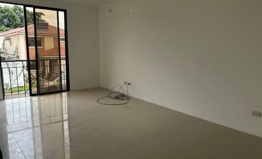 Casa en Alquiler en Ciudad Celeste